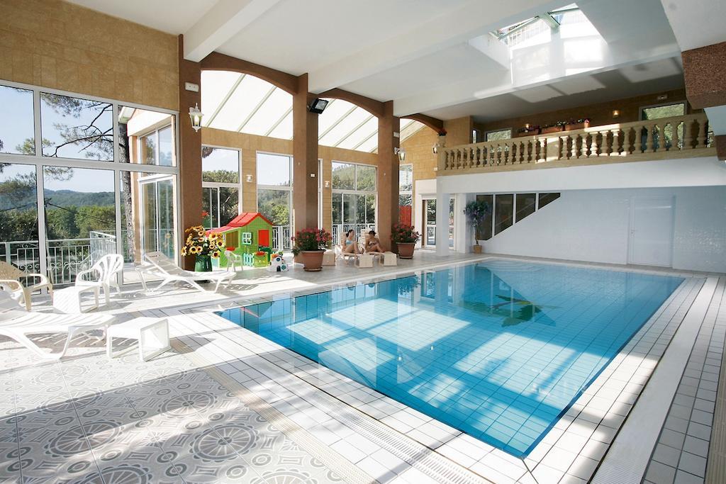Logis Hotel Restaurant La Porte Des Cevennes Anduze Kültér fotó
